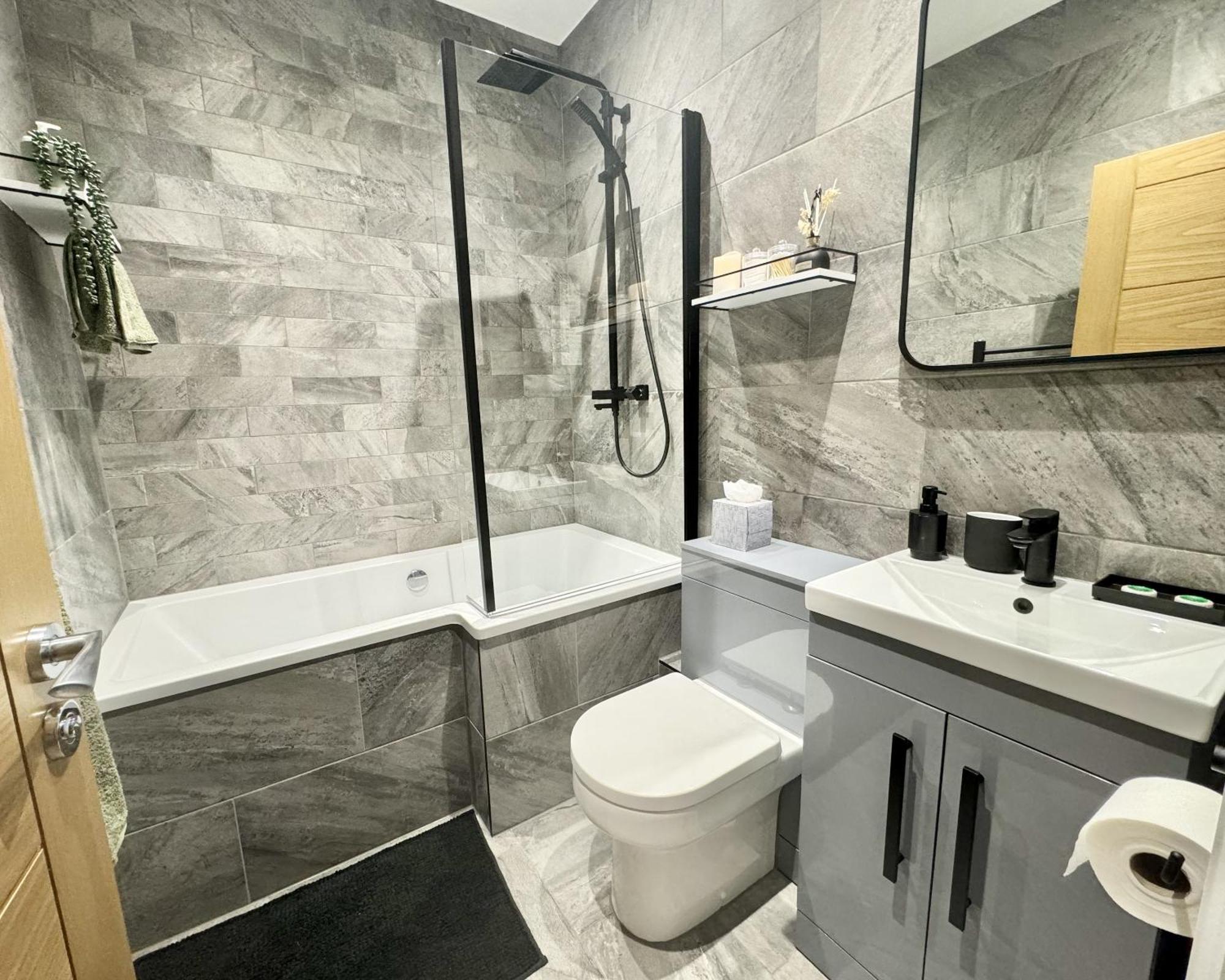 The Yorkshire Crown - Luxury Apartment - Free Parking Nearby Харрогейт Экстерьер фото