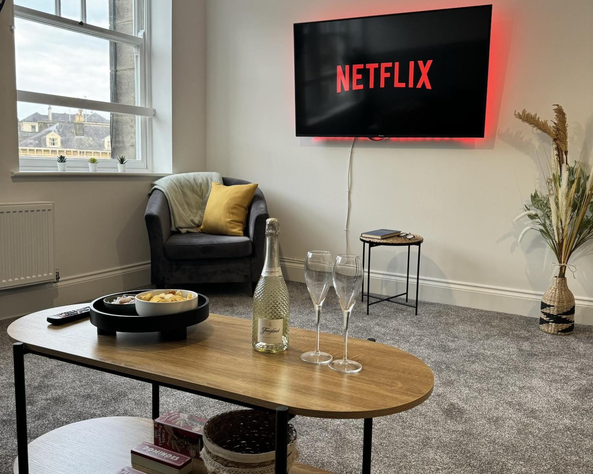 The Yorkshire Crown - Luxury Apartment - Free Parking Nearby Харрогейт Экстерьер фото